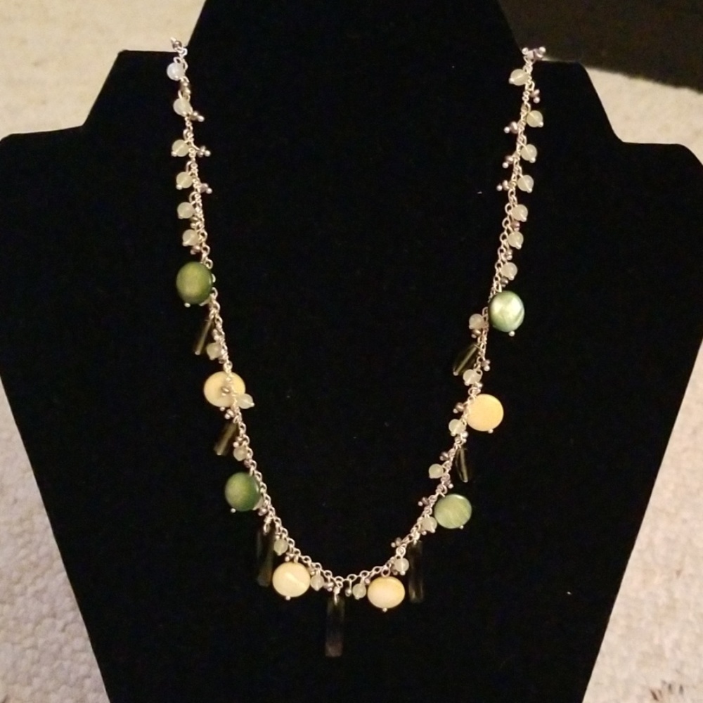Lia Sophia necklace and earrings set